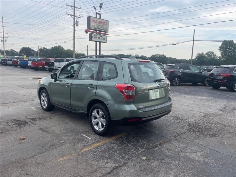 Subaru Forester 2.5i Premium PZEV CVT 2016