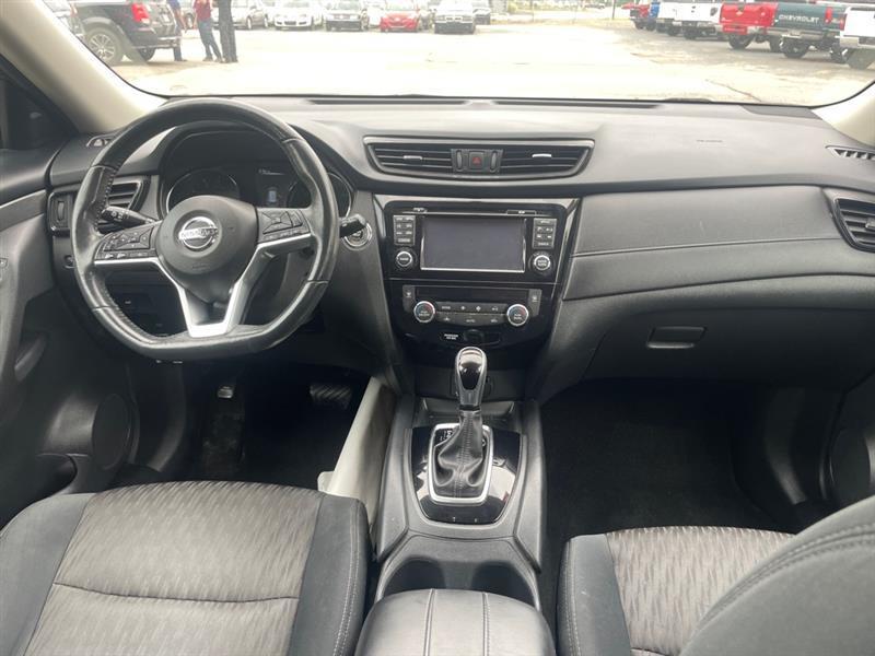 Nissan Rogue SV AWD 2017