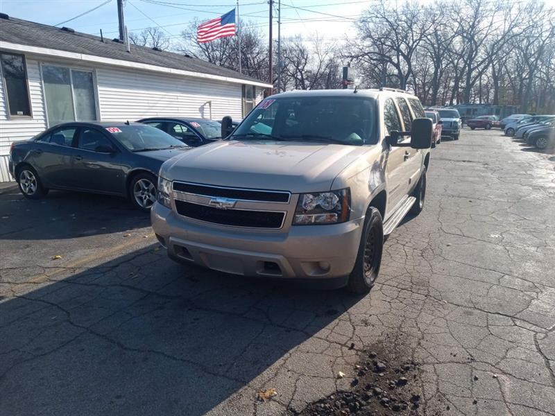 Chevrolet Suburban LS 1500 4WD 2008