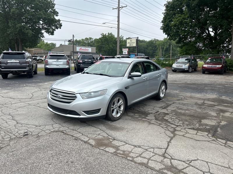 2015 Ford Taurus SEL FWD