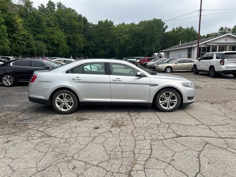 Ford Taurus SEL FWD 2015