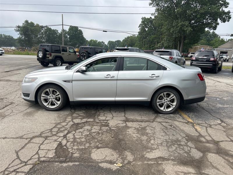 Ford Taurus SEL FWD 2015