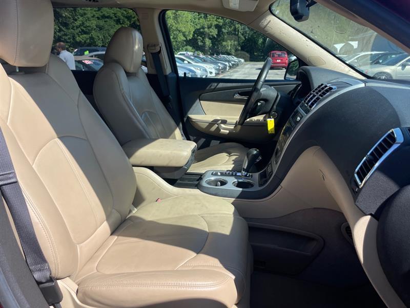 GMC Acadia SLT-1 FWD 2011