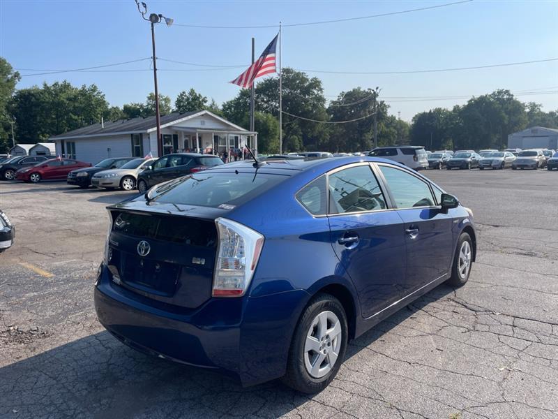 Toyota Prius Prius V 2010