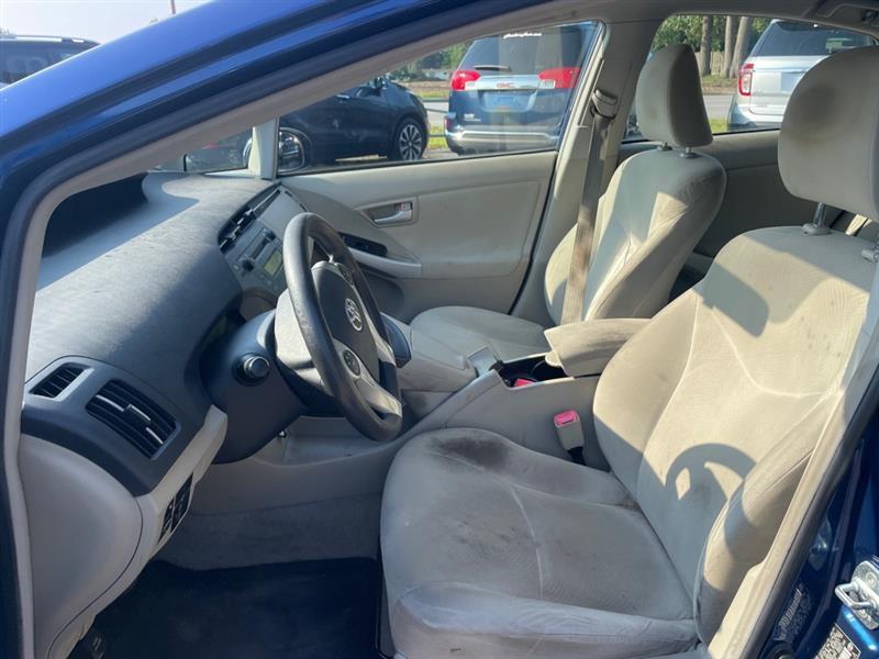 Toyota Prius Prius V 2010