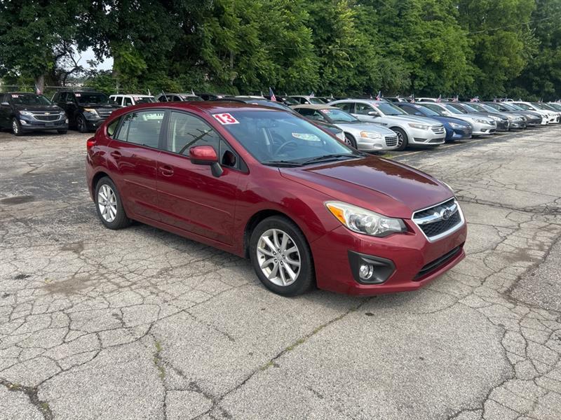 Subaru Impreza 2.0i Premium 5-Door 2013