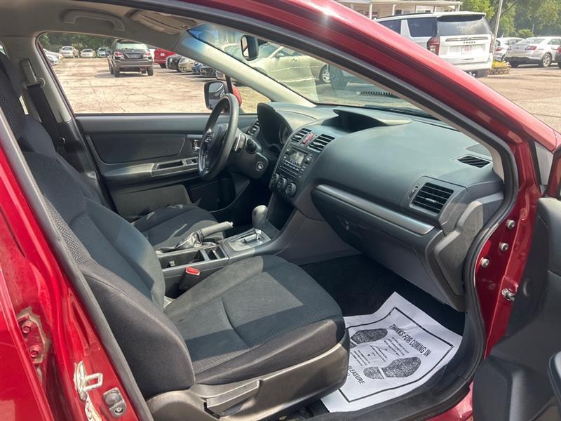 Subaru Impreza 2.0i Premium 5-Door 2013