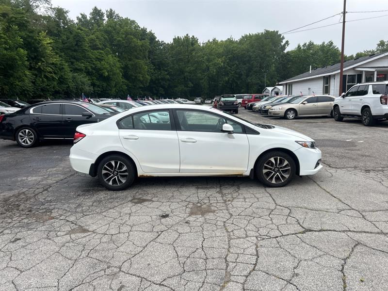 Honda Civic EX Sedan 5-Speed AT 2013