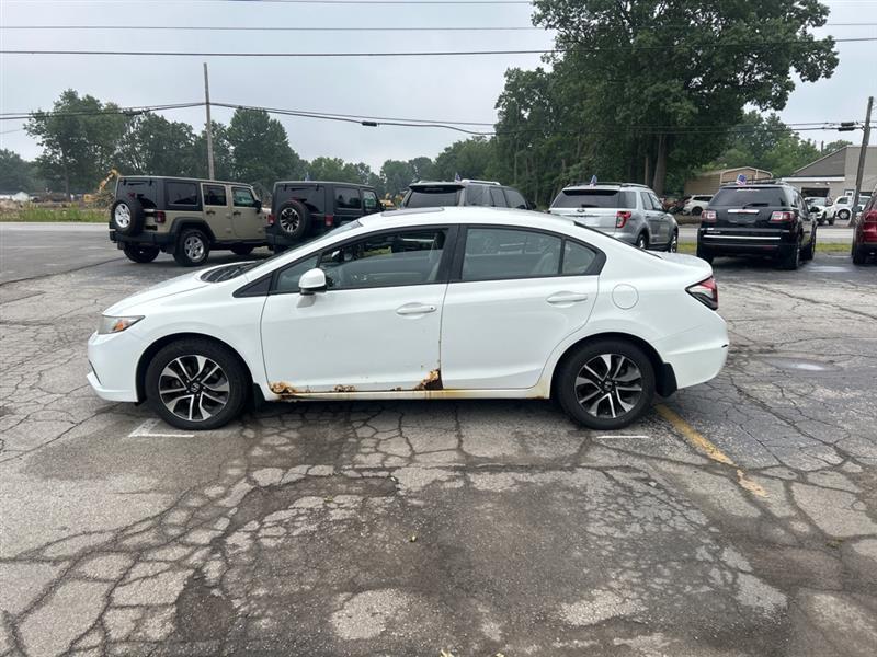 Honda Civic EX Sedan 5-Speed AT 2013