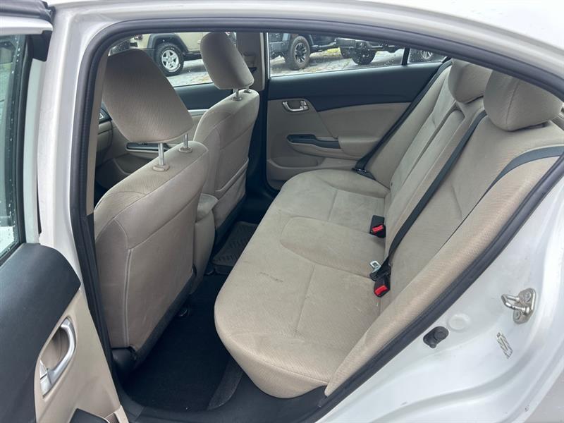 Honda Civic EX Sedan 5-Speed AT 2013
