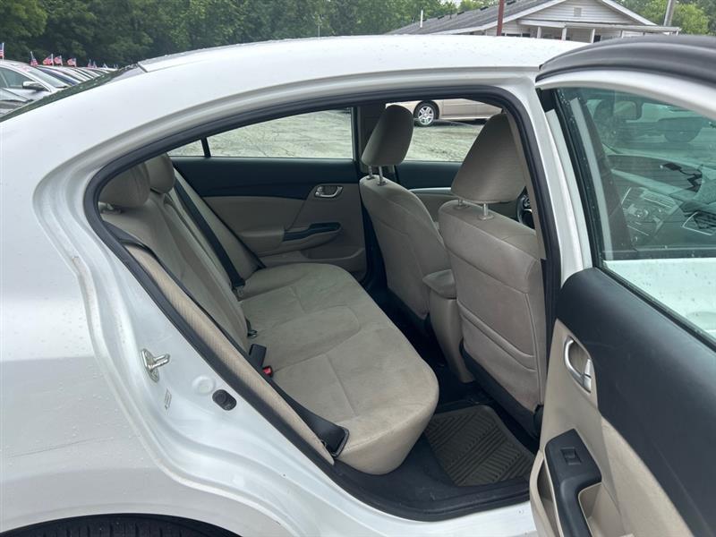 Honda Civic EX Sedan 5-Speed AT 2013