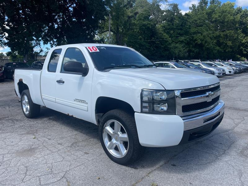 Chevrolet Silverado 1500 LS Extended Cab 4WD 2010