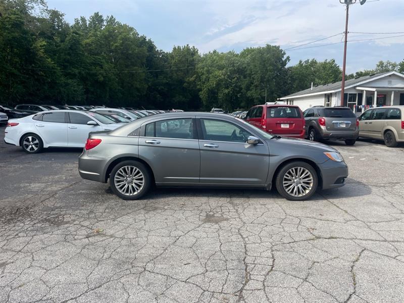 Chrysler 200 Limited 2012