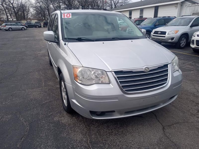 Chrysler Town & Country Touring 2010