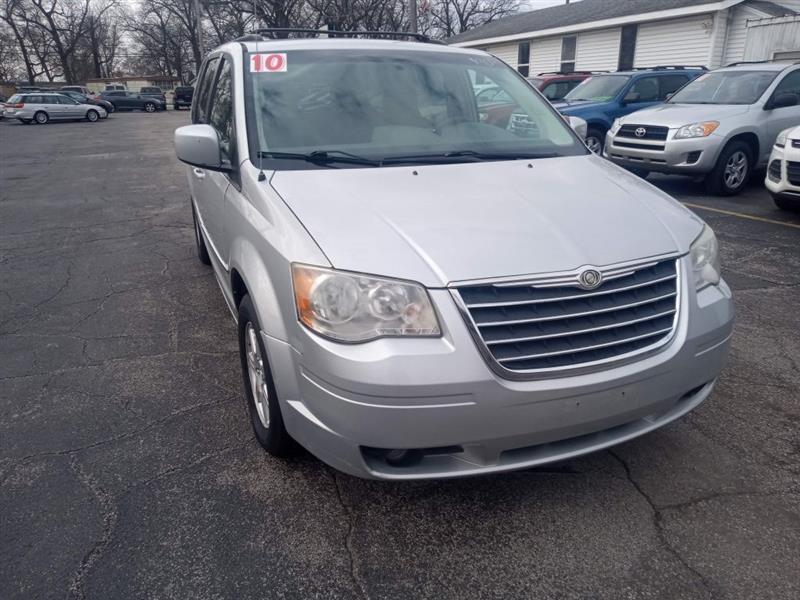 Chrysler Town & Country Touring 2010