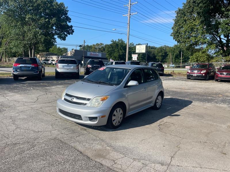 2006 Scion xA Hatchback