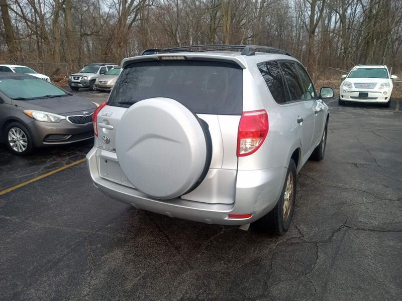 Toyota RAV4 Base I4 2WD 2007