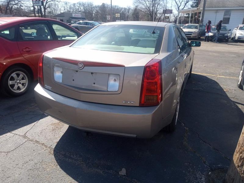 Cadillac CTS Base 2003