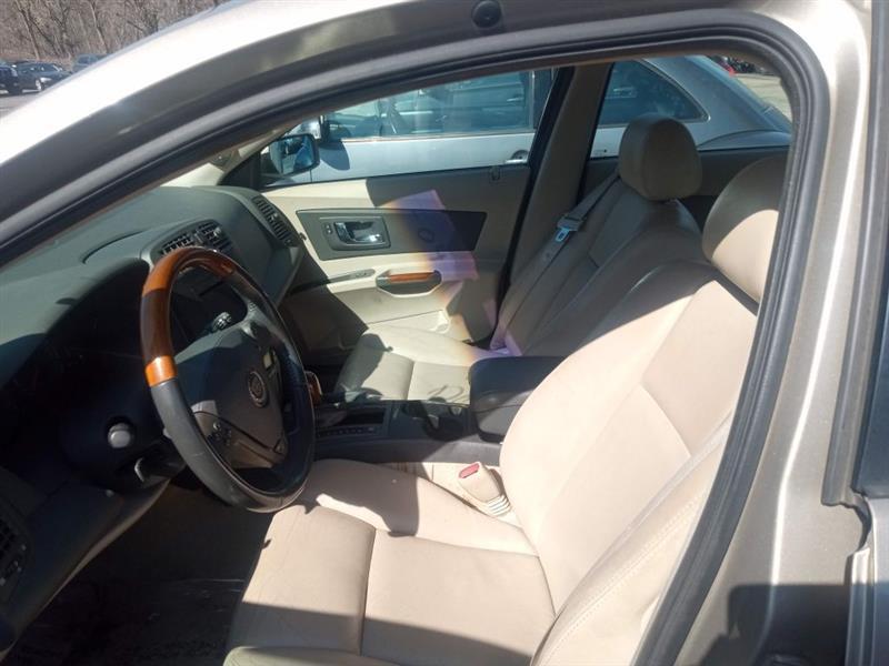 Cadillac CTS Base 2003
