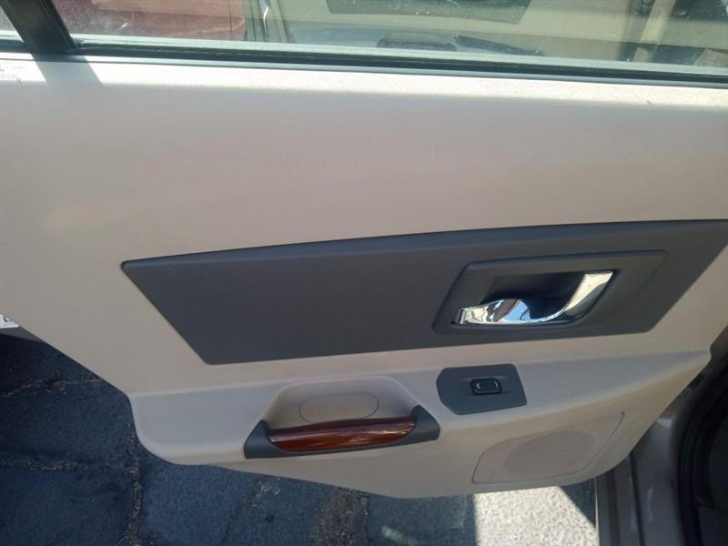 Cadillac CTS Base 2003