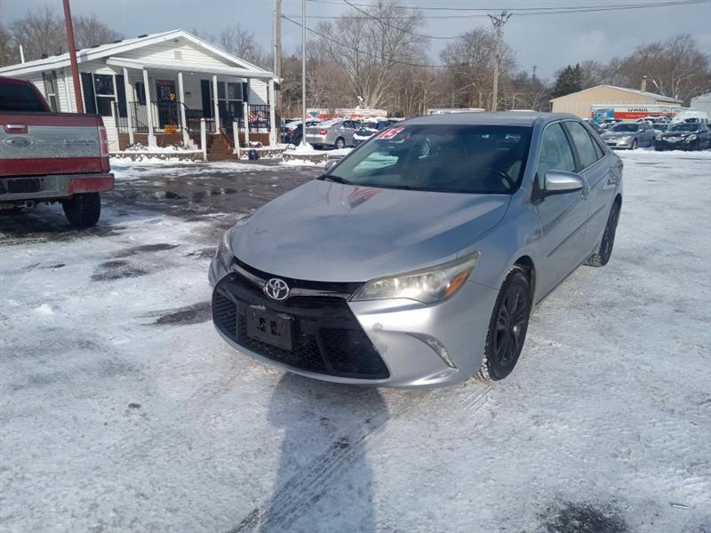 Toyota Camry LE 2015