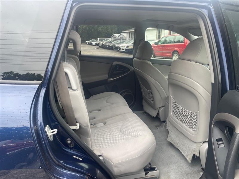 Toyota RAV4 Limited V6 2WD 2007