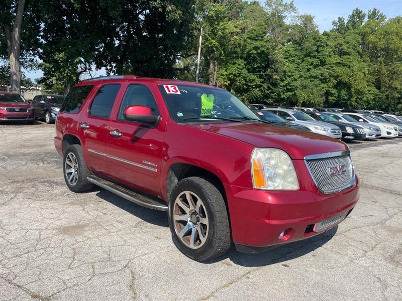 GMC Yukon Denali 4WD 2013