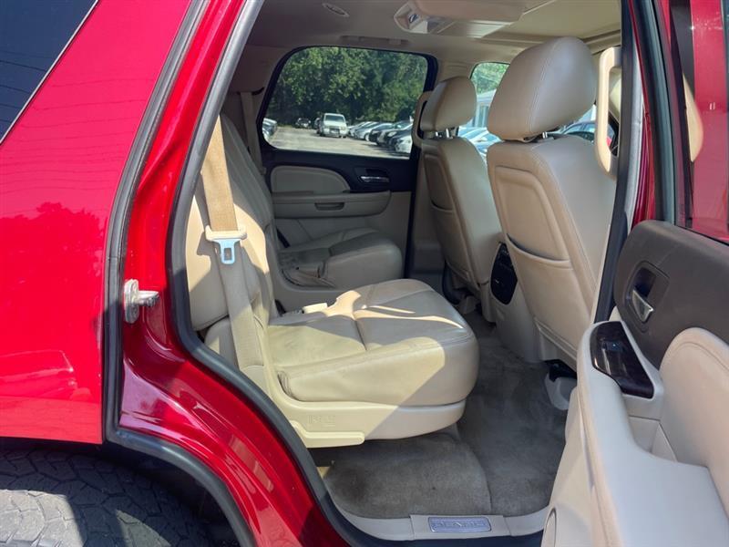 GMC Yukon Denali 4WD 2013