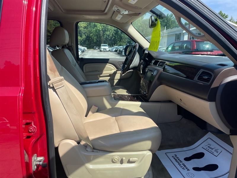 GMC Yukon Denali 4WD 2013