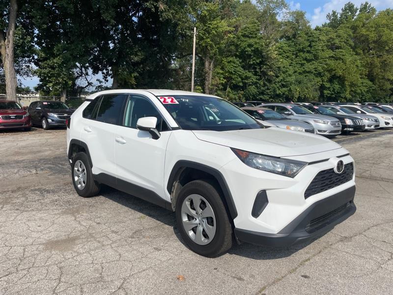 2022 Toyota RAV4 LE
