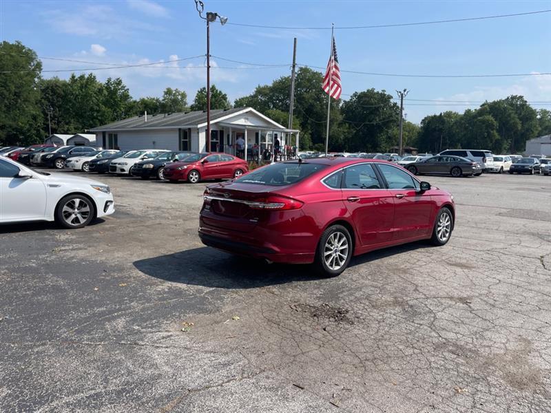 Ford Fusion SE 2017