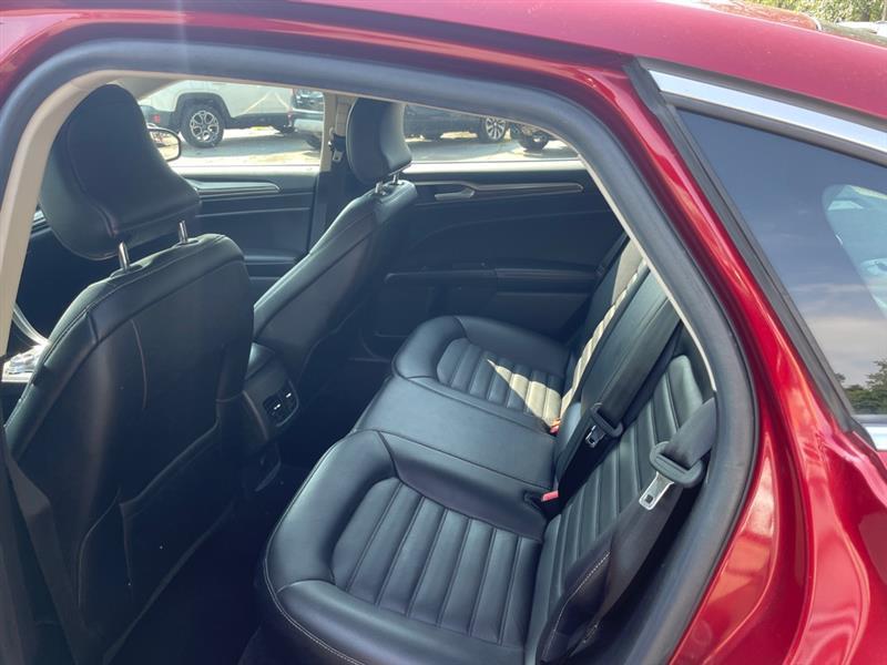 Ford Fusion SE 2017