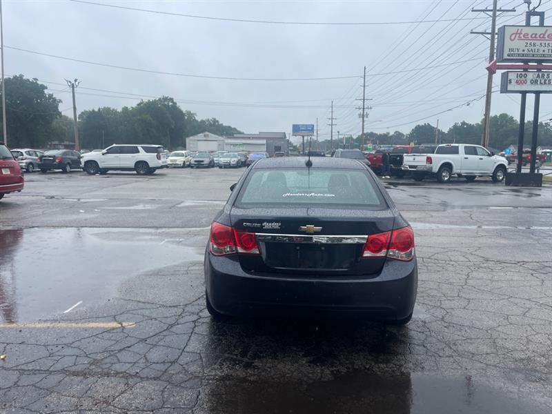 Chevrolet Cruze Limited LS Manual 2016