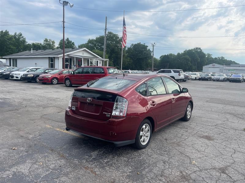 Toyota Prius 4-Door Liftback 2004