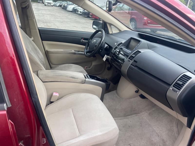 Toyota Prius 4-Door Liftback 2004