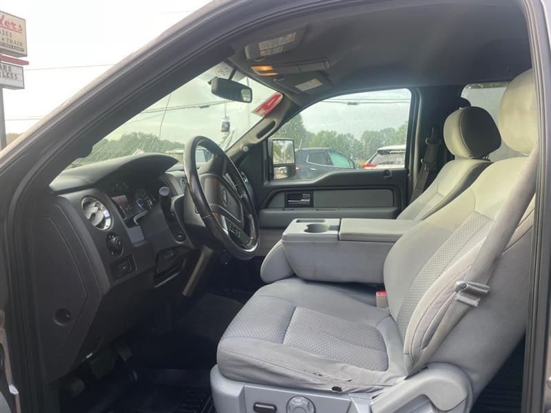 Ford F-150 XL SuperCrew 5.5-ft. Bed 4WD 2014