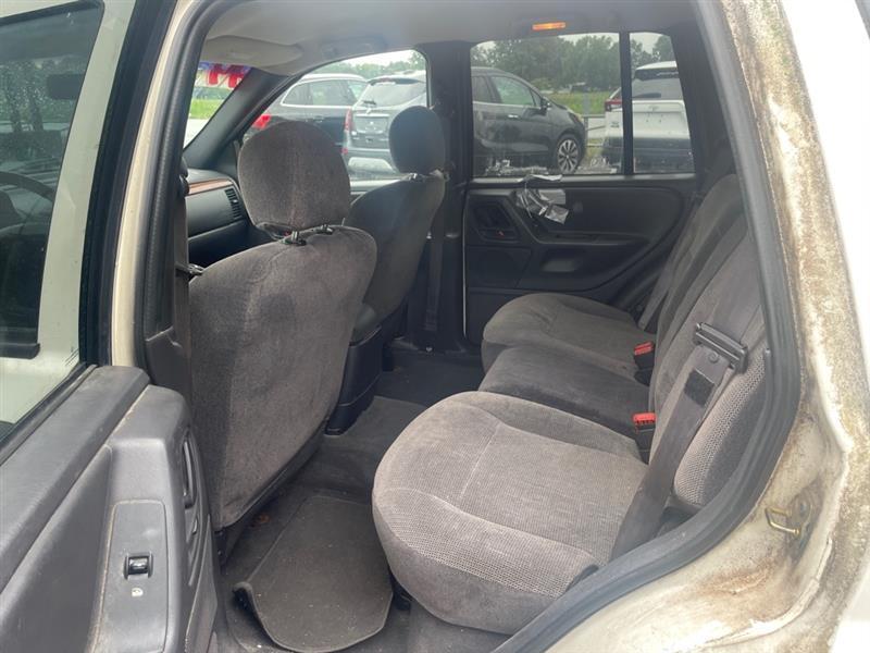 Jeep Grand Cherokee Laredo 4WD 1999