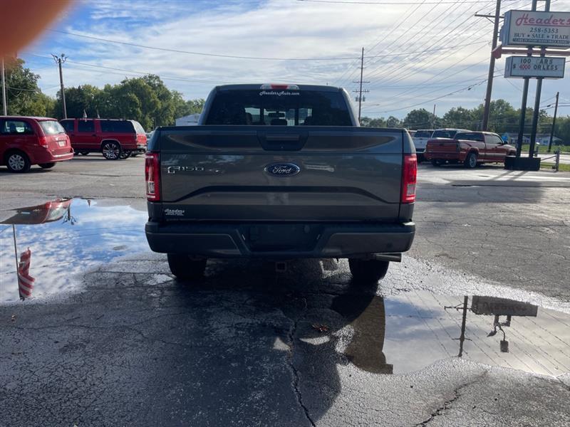 Ford F-150 XL SuperCrew 5.5-ft. Bed 4WD 2016