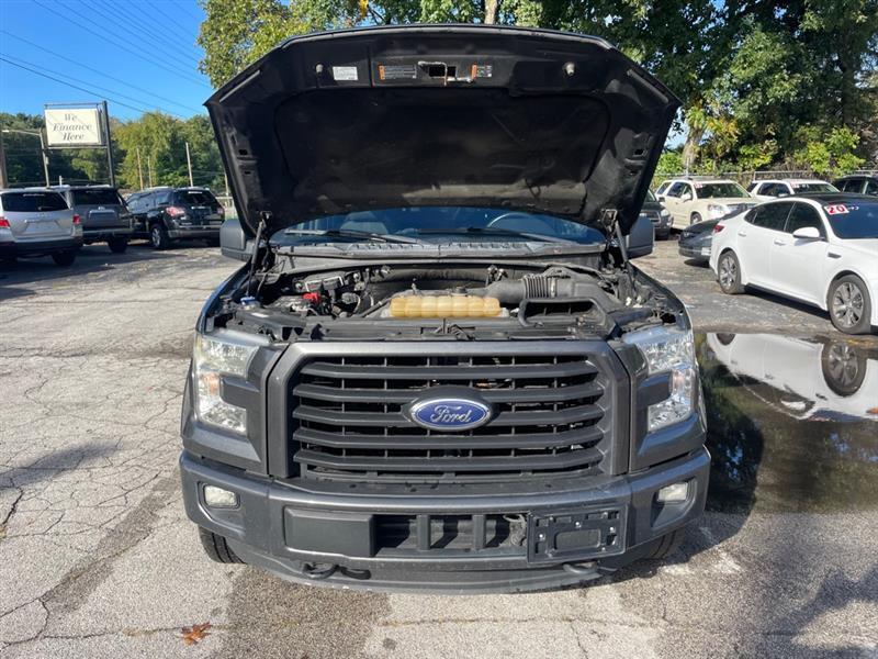 Ford F-150 XL SuperCrew 5.5-ft. Bed 4WD 2016