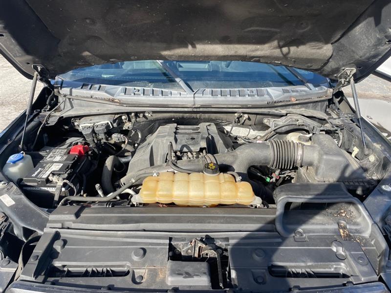 Ford F-150 XL SuperCrew 5.5-ft. Bed 4WD 2016