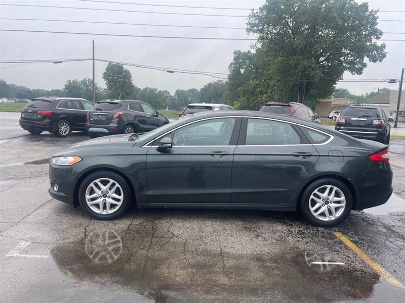 Ford Fusion SE 2015