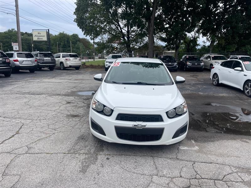 Chevrolet Sonic LT Auto Sedan 2015