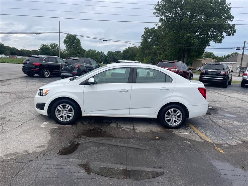 Chevrolet Sonic LT Auto Sedan 2015