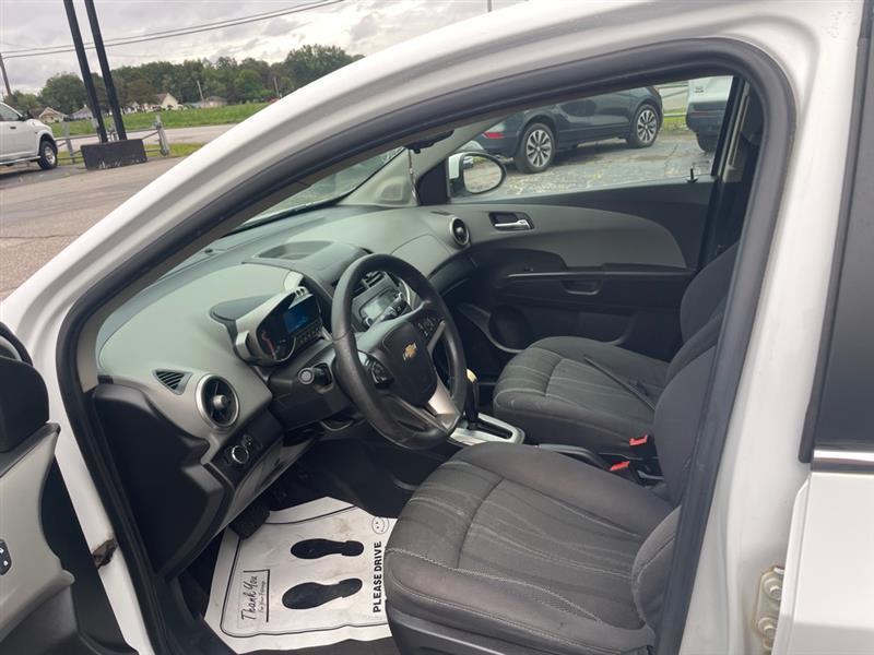 Chevrolet Sonic LT Auto Sedan 2015