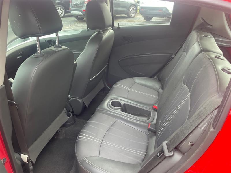 Chevrolet Spark 1LT CVT 2015