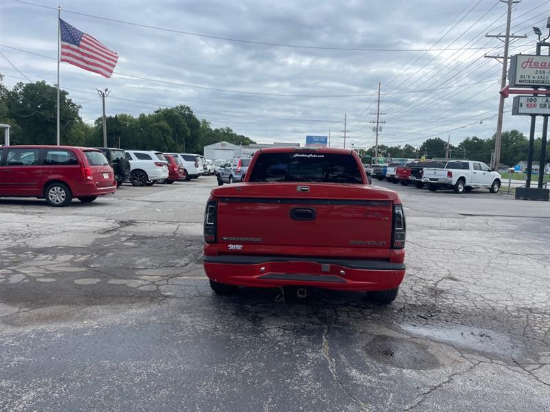 Chevrolet Silverado 1500 LS Ext. Cab 3-Door Long Bed 2WD 2000