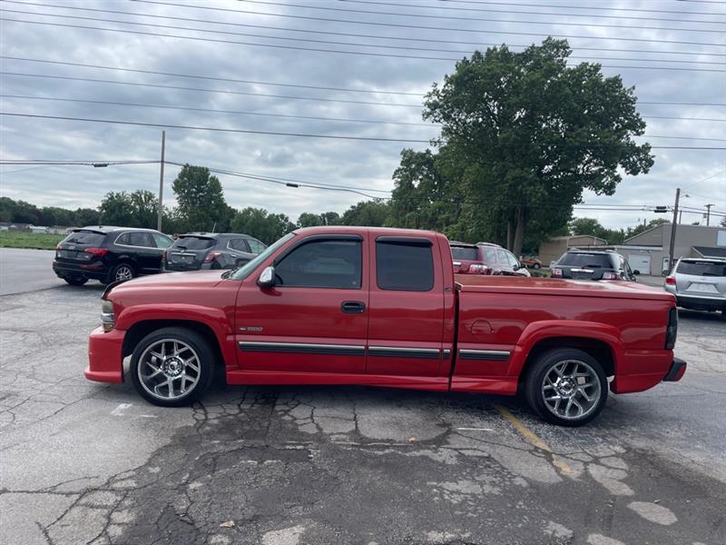 Chevrolet Silverado 1500 LS Ext. Cab 3-Door Long Bed 2WD 2000