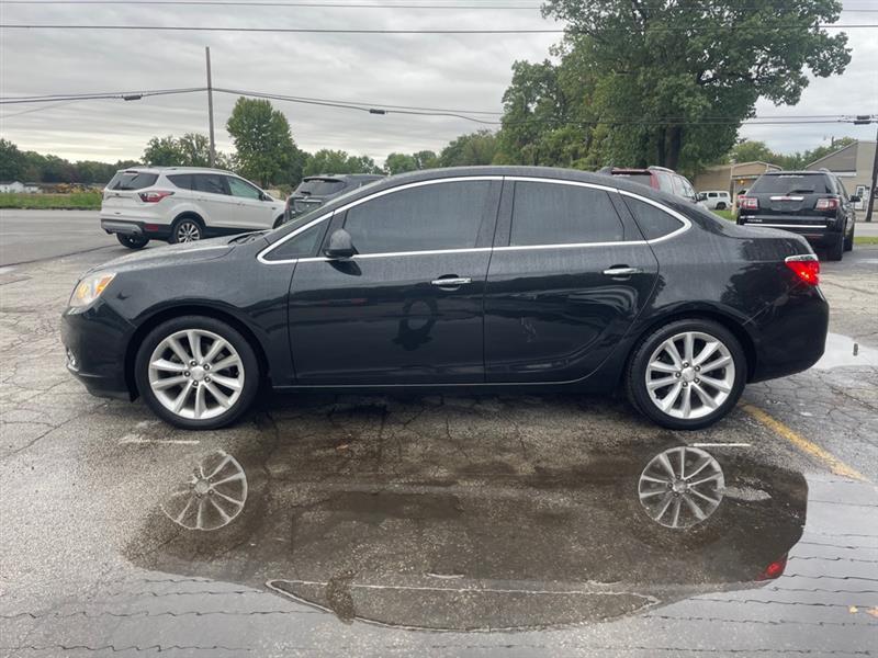 Buick Verano Base 2014