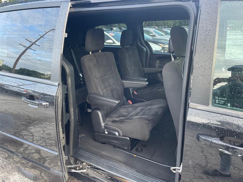 Dodge Grand Caravan SE 2016