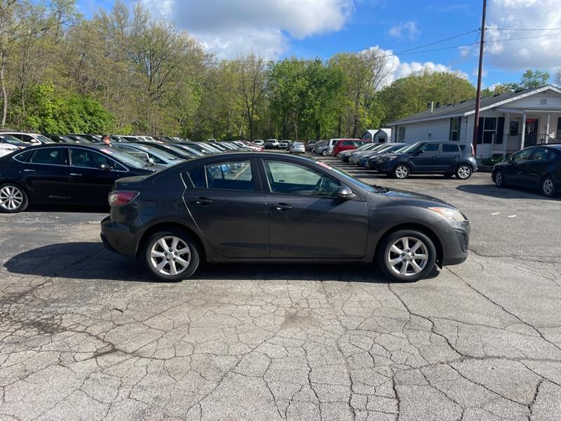Mazda MAZDA3 i SV 4-Door 2010